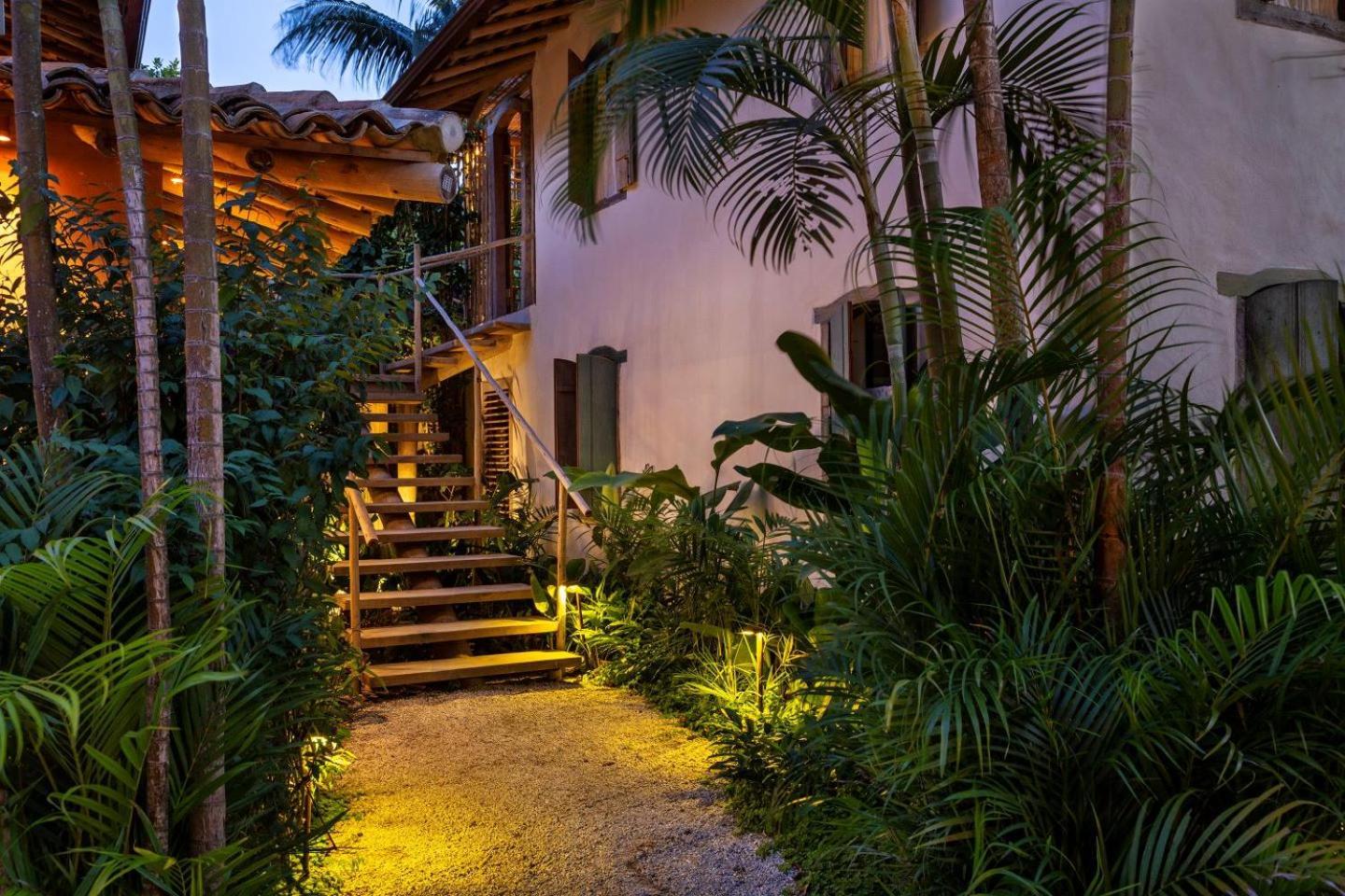 Na Praca Hotel Trancoso Esterno foto
