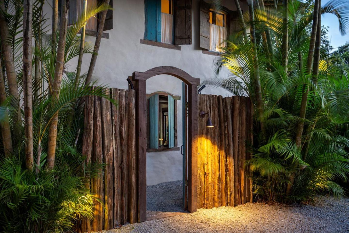 Na Praca Hotel Trancoso Esterno foto